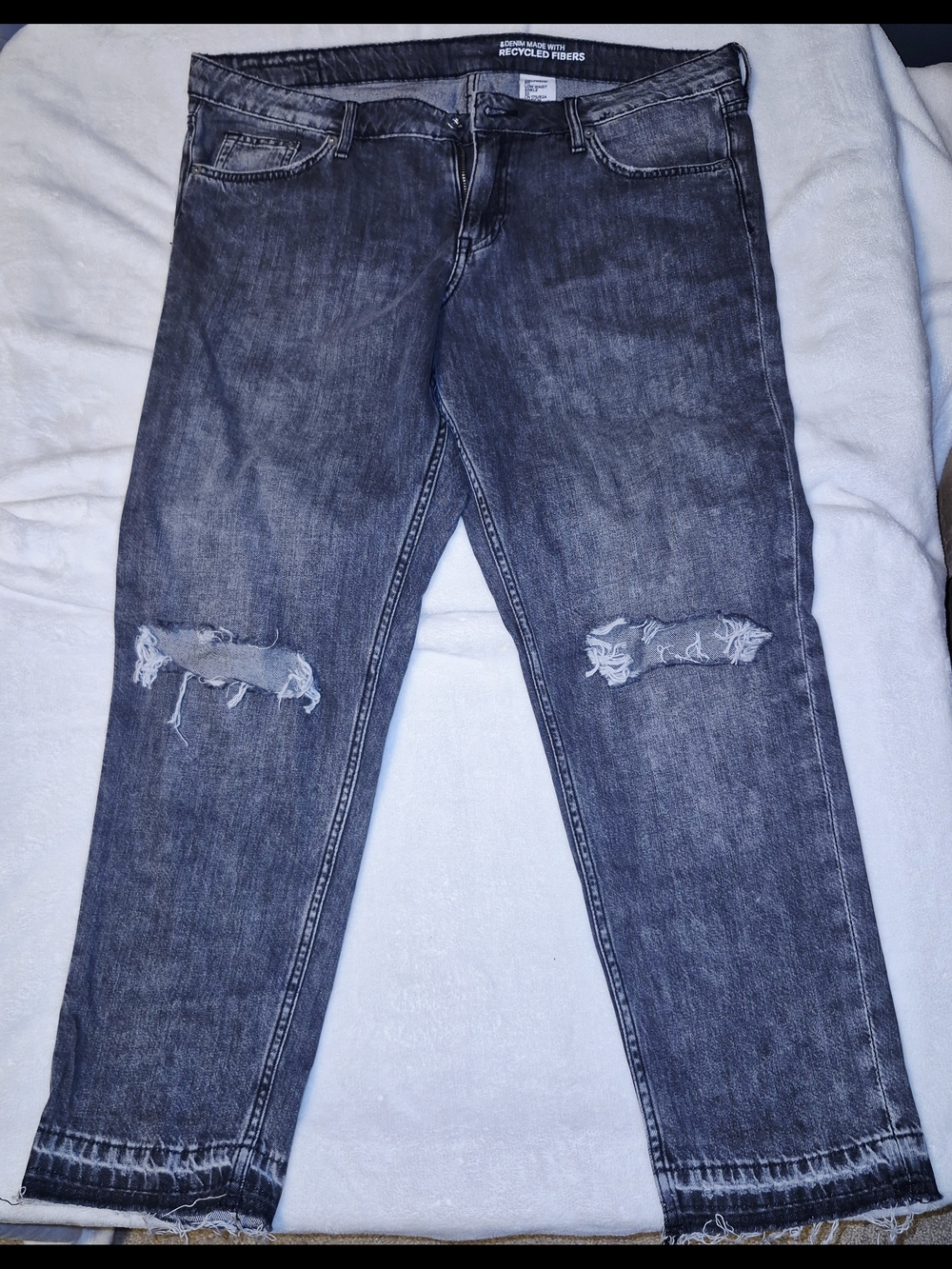 H&M Women's Distressed Black/Grey Ankle Jeans